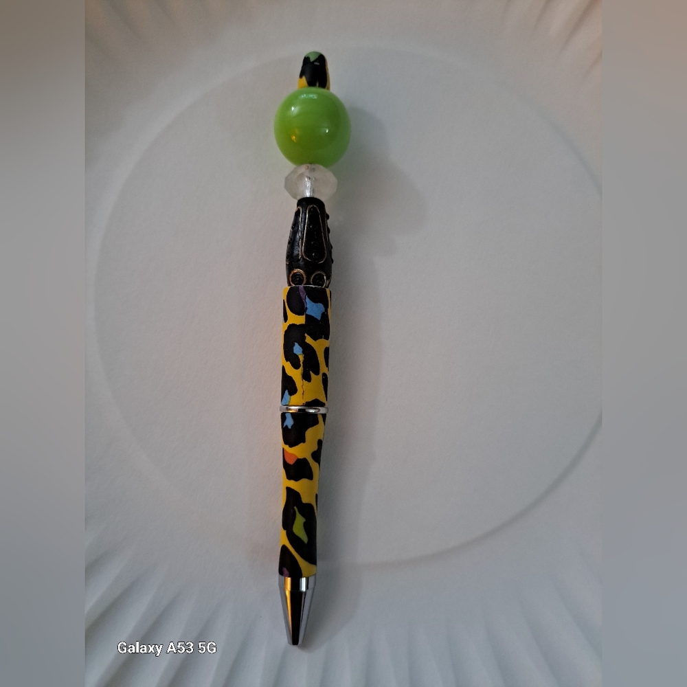 Upcycled ink pen